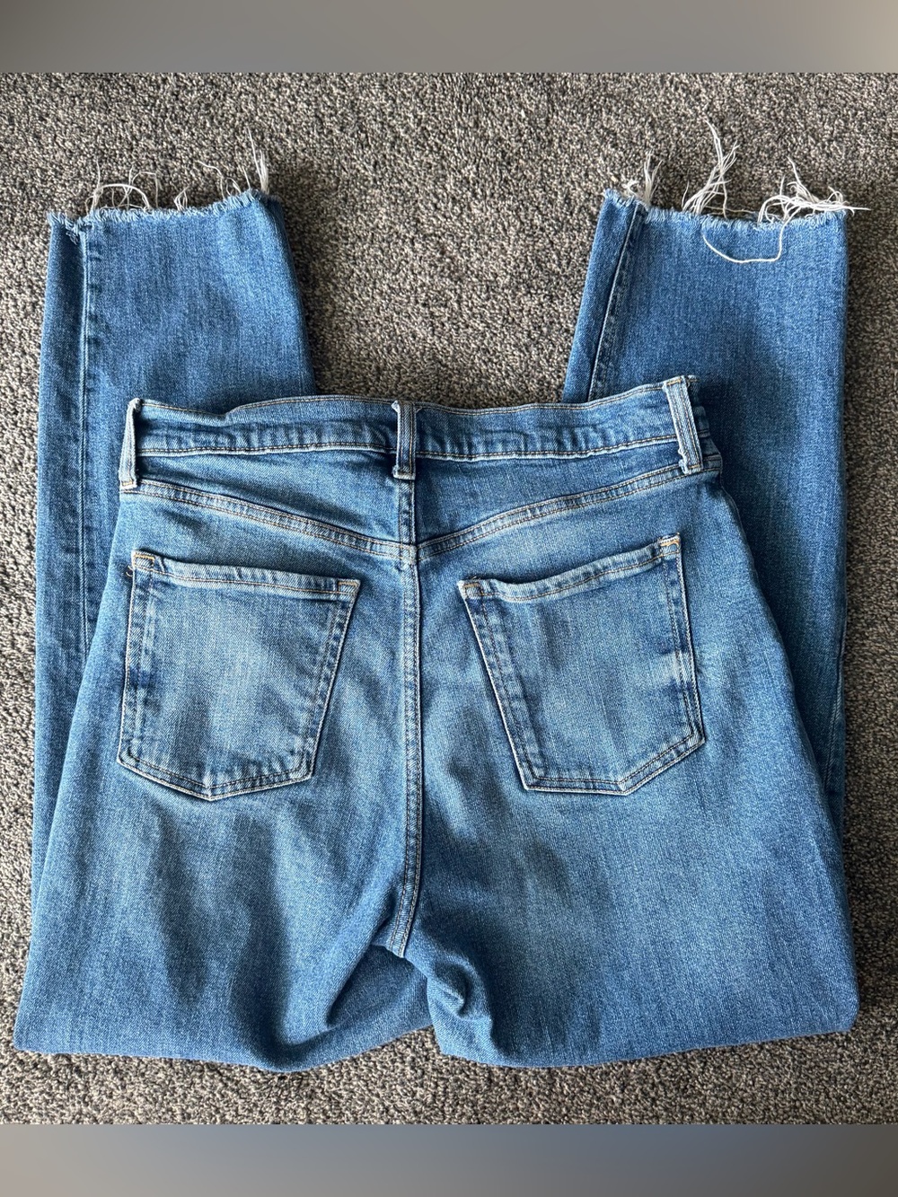 Old Navy Classic Distressed Straight-Leg Blue Jeans - Picture 5 of 7